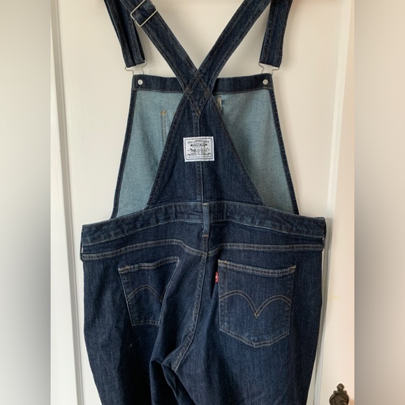 Brand new Levi’s overalls dark denim 16W - Picture 5 of 9